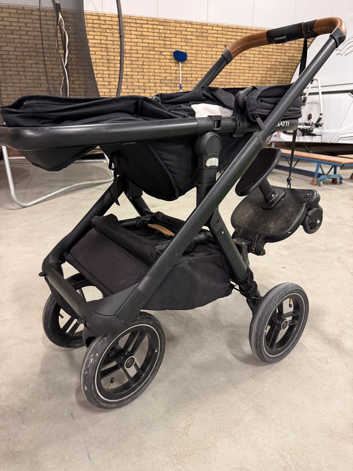 Dubatti kinderwagen - zwart, Zo goed als nieuw, Combiwagen, Met reiswieg, Ophalen