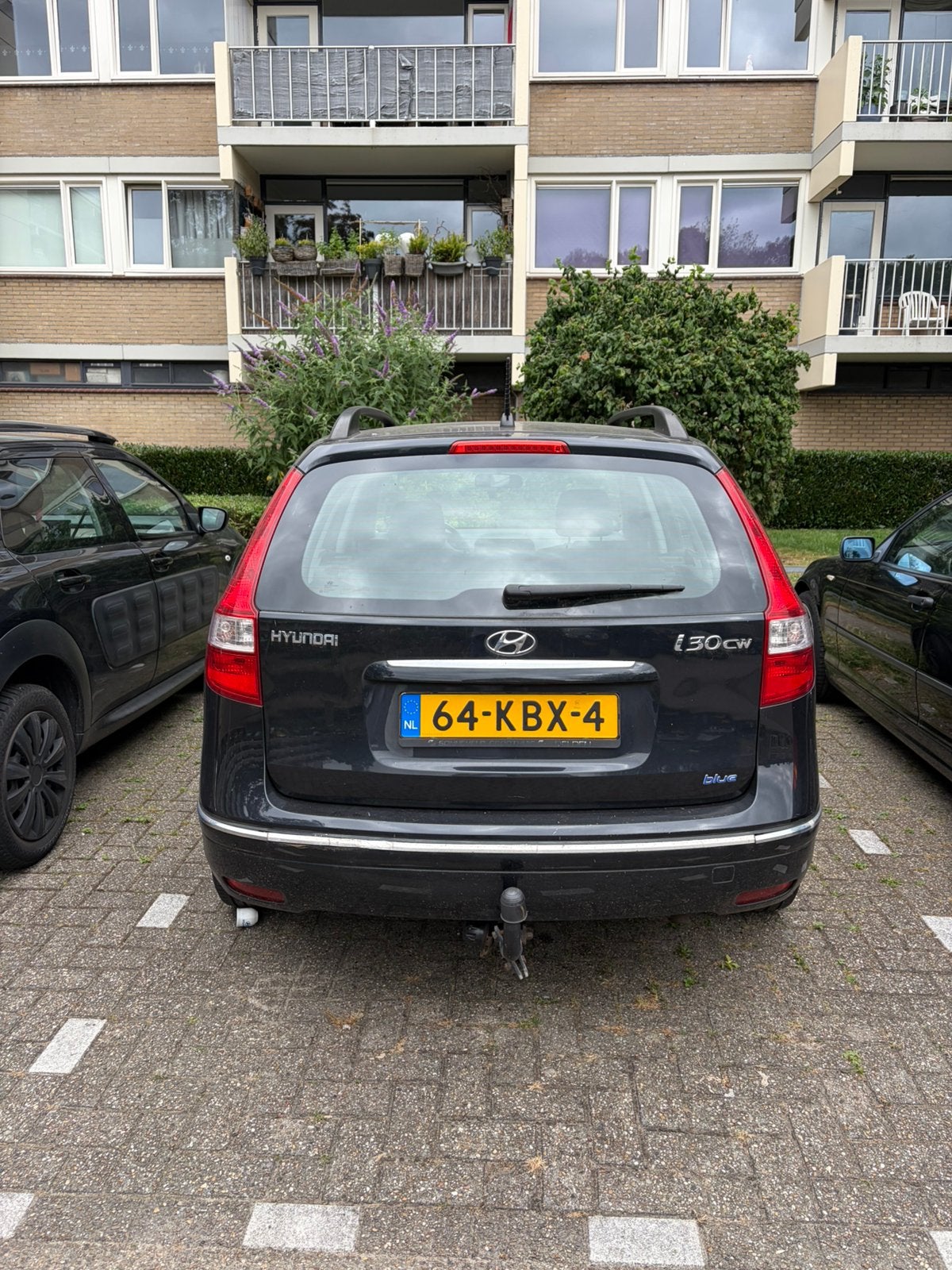 Hyundai i30 1.4i Cvvt 109pk Blue 2009 Zwart, Auto's, Voorwielaandrijving, 4 cilinders, 1396 cc, Zwart