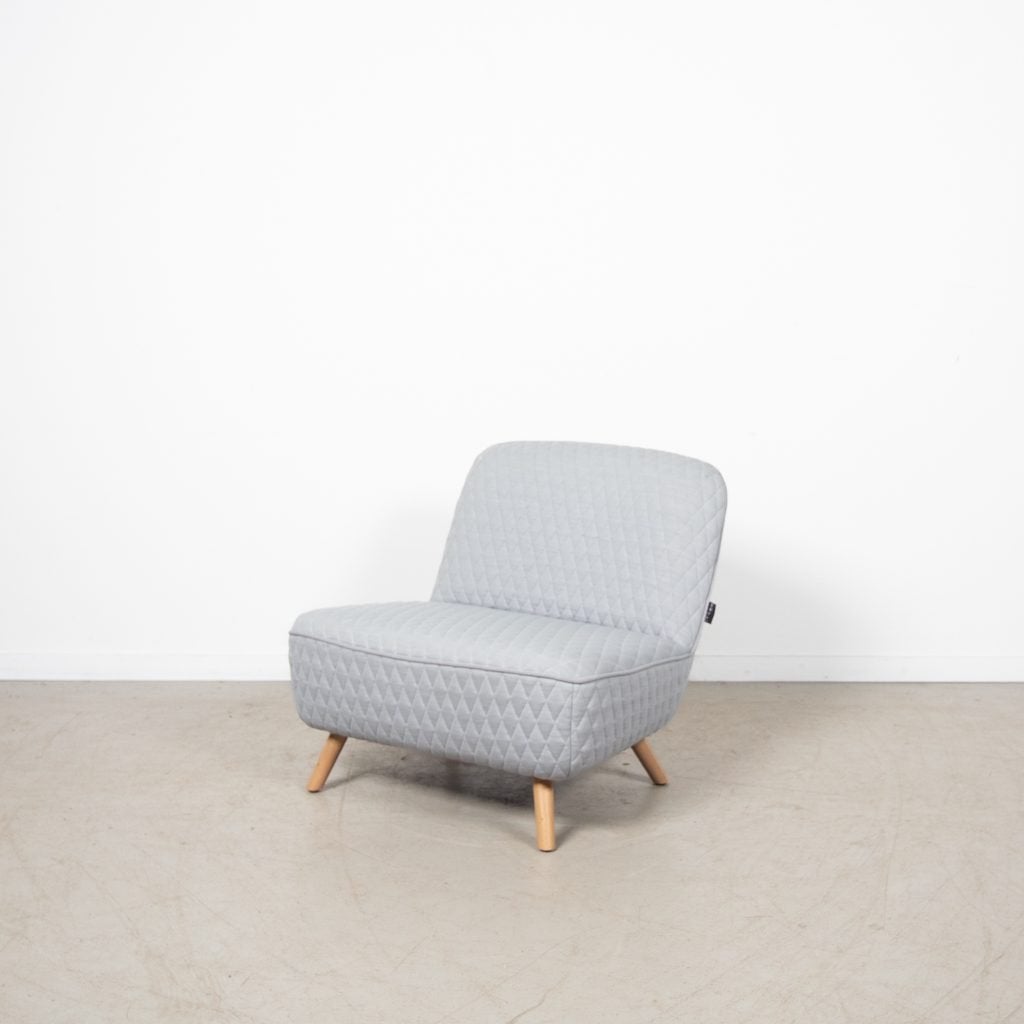 2x Moooi Cocktail Fauteuil Lichtgrijs Stof, Niet ingevuld, Minder dan 75 cm, Zo goed als nieuw, 50 tot 75 cm