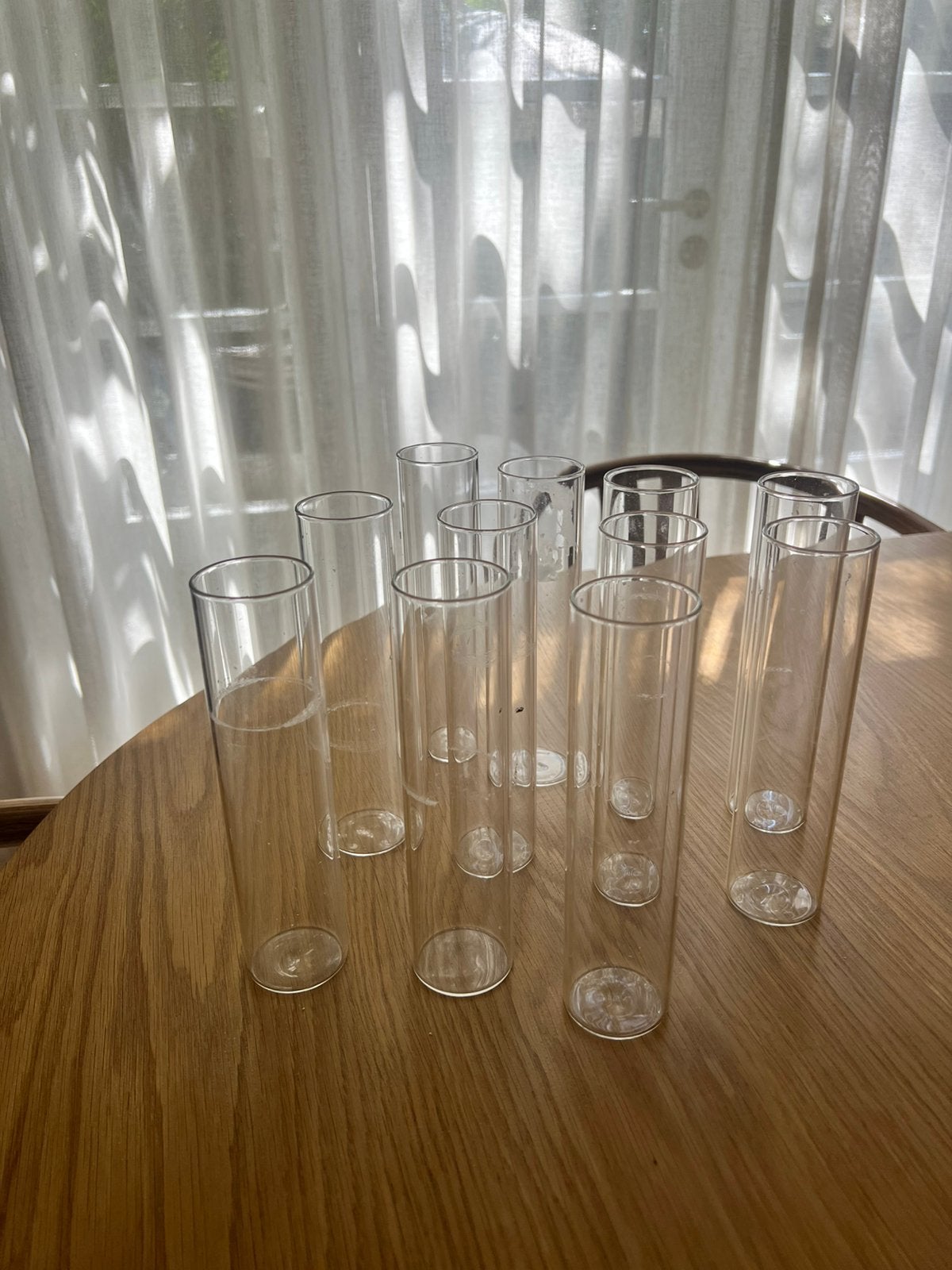 Tafelvaasjes 11 stuks met drijfkaarsen, Ophalen, Zo goed als nieuw, Versiering, Carnaval