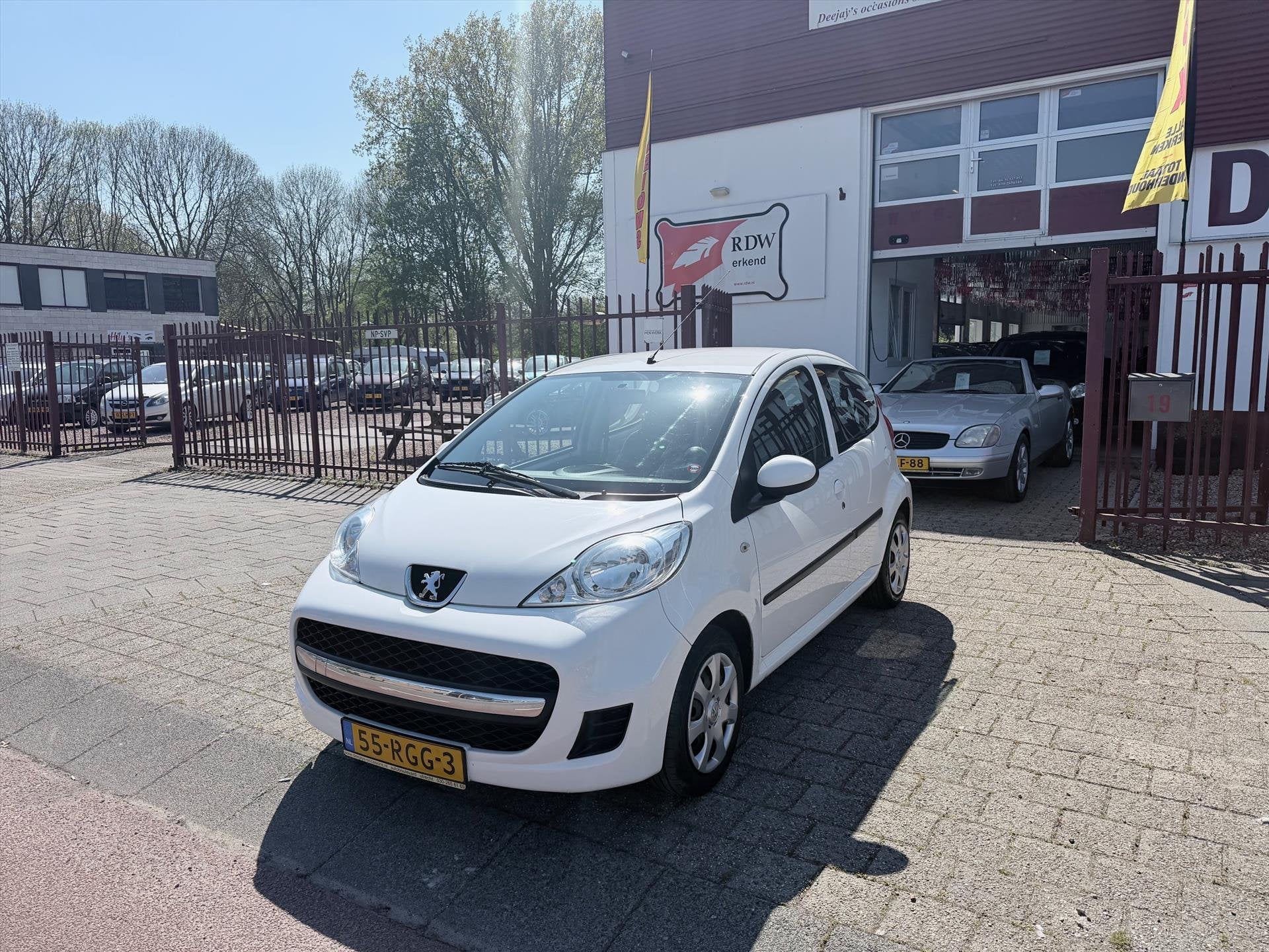 Peugeot 107 1.0 12V 68PK 5D XS AIRCO, Voorwielaandrijving, Euro 5, Stof, Gebruikt