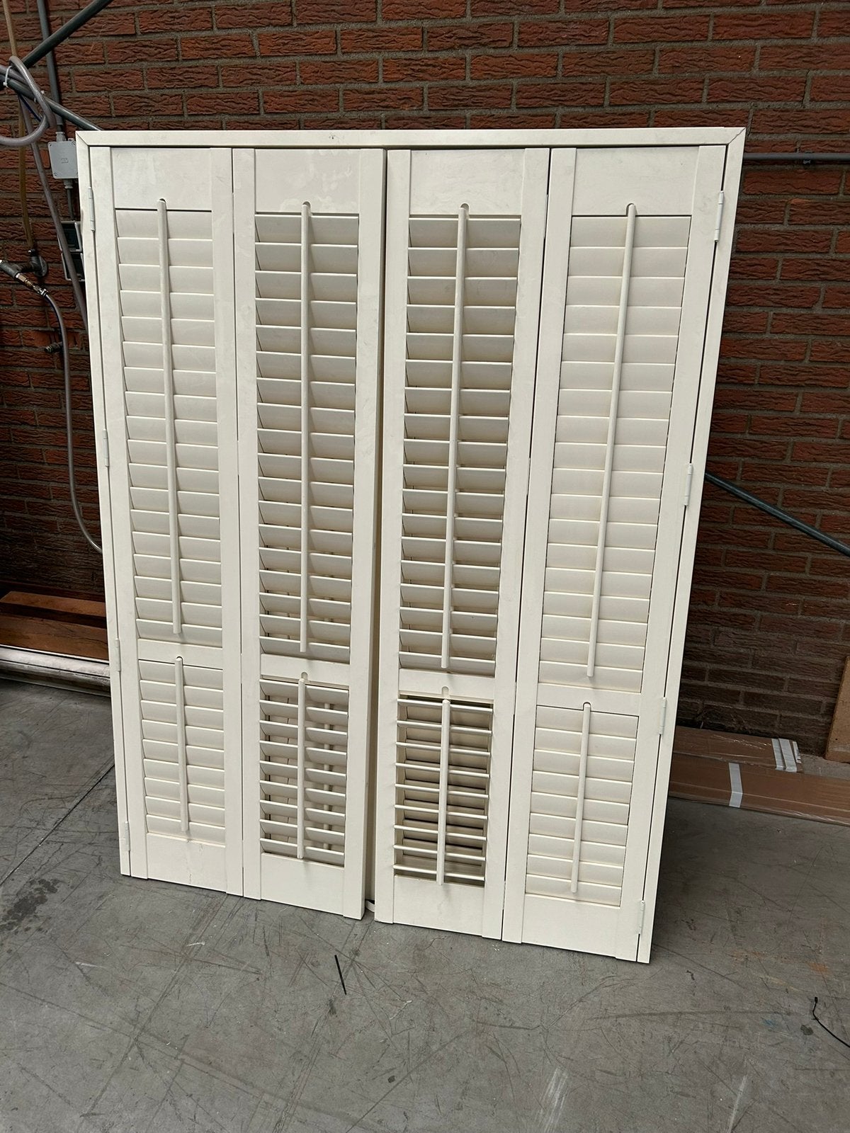 houten shutters wit   ( ophalen in Ermelo ), Ophalen, Zo goed als nieuw