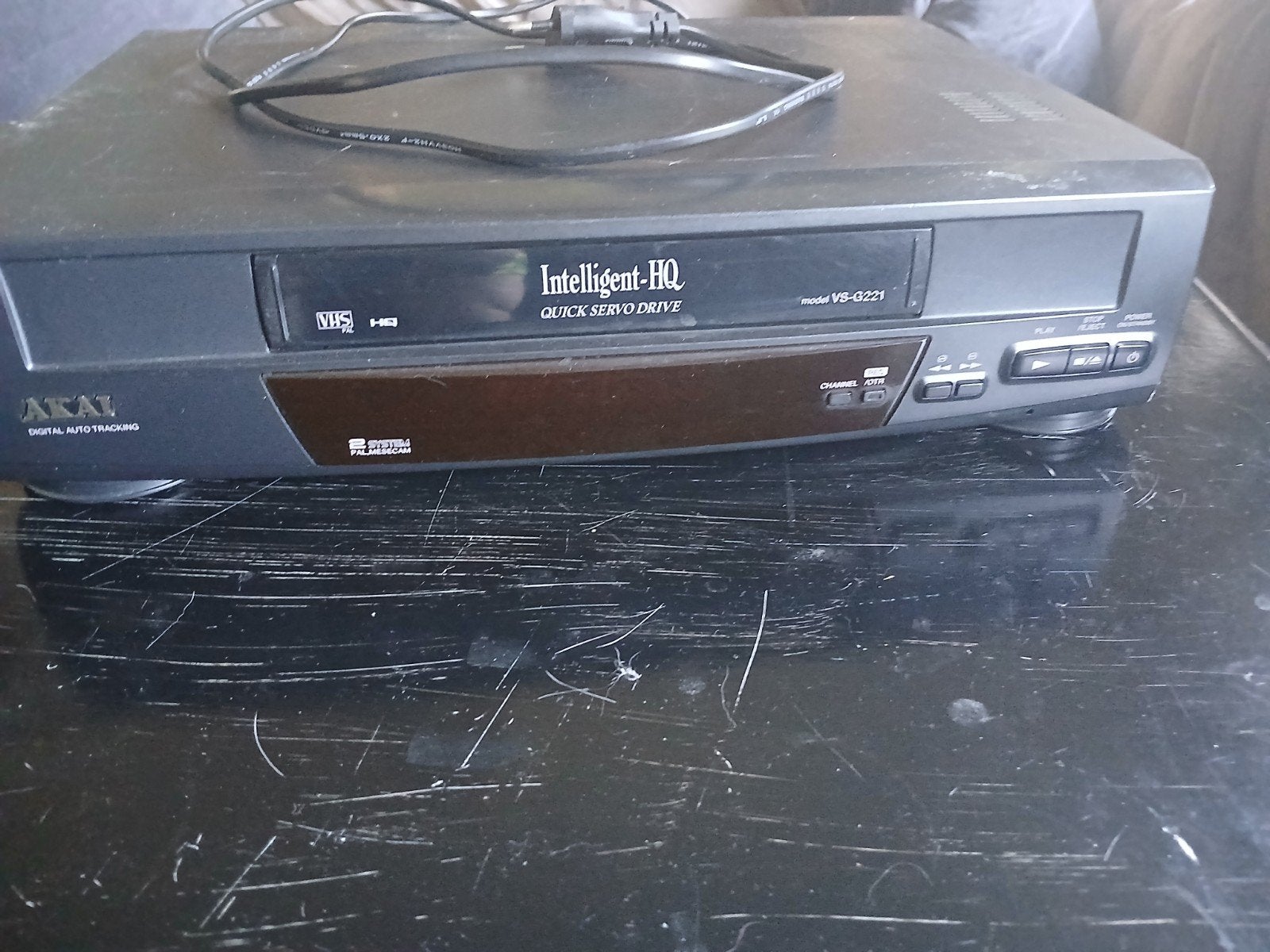Akai video zonder  ab, Ophalen