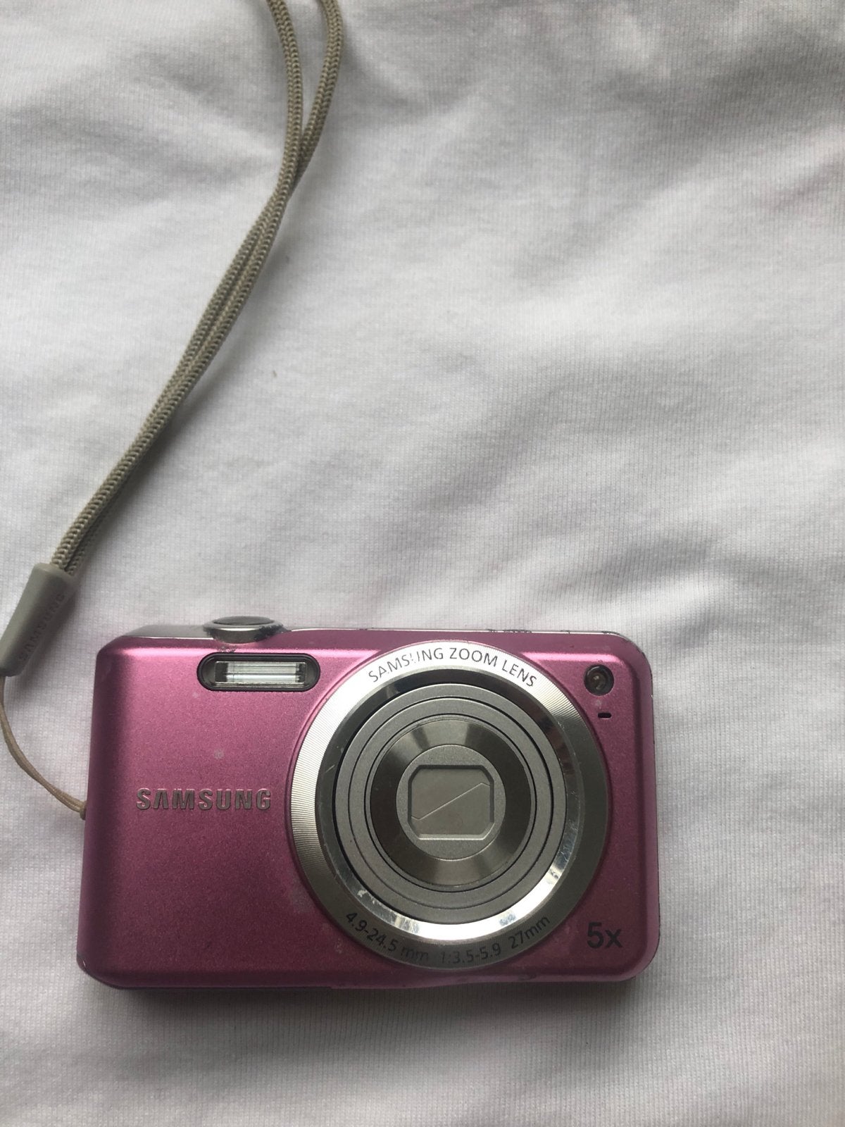 Roze Samsung compactcamera met 5x optische zoom, Audio, Tv en Foto, Ingebouwde flitser, Gebruikt, Ophalen of Verzenden, Compactcamera