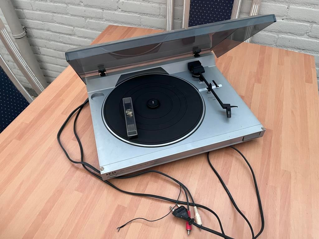 Akai platenspeler, Ophalen of Verzenden, Zo goed als nieuw, Akai