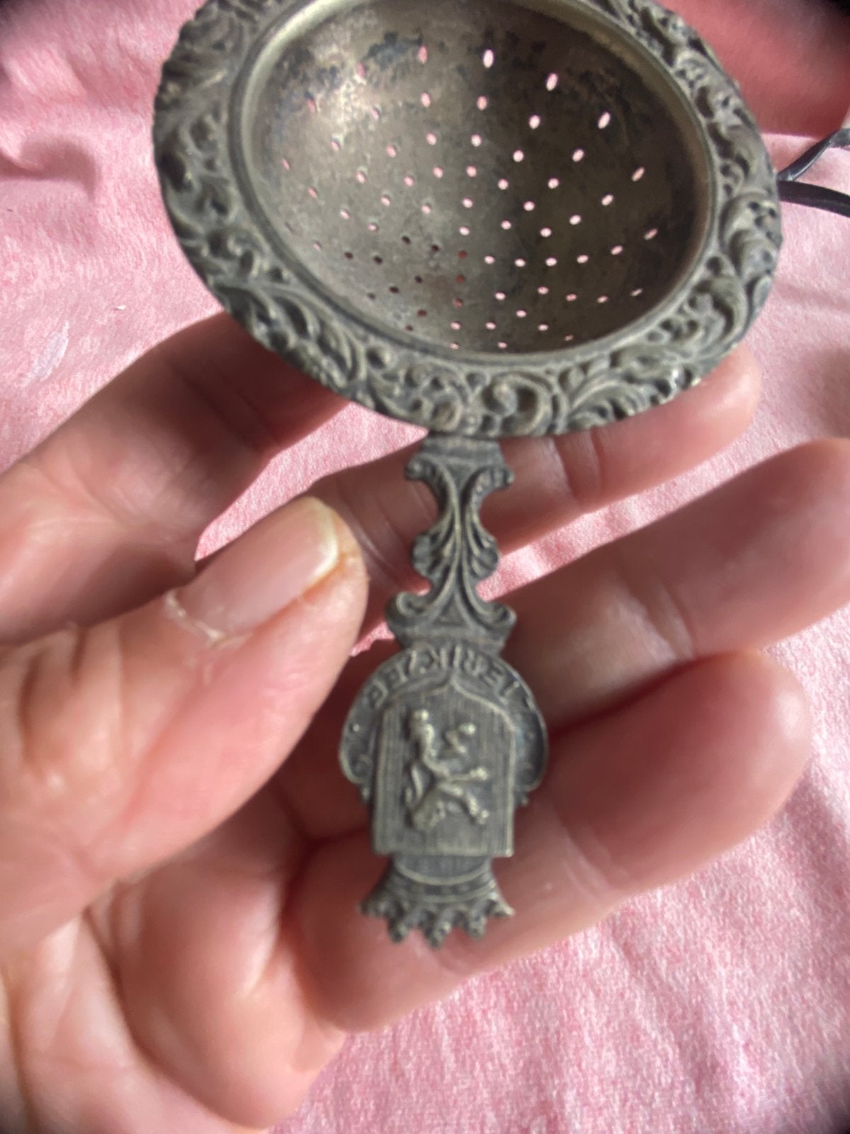 Antieke theezeef, Antiek en Kunst, Antiek | Goud en Zilver, Ophalen of Verzenden, Zilver