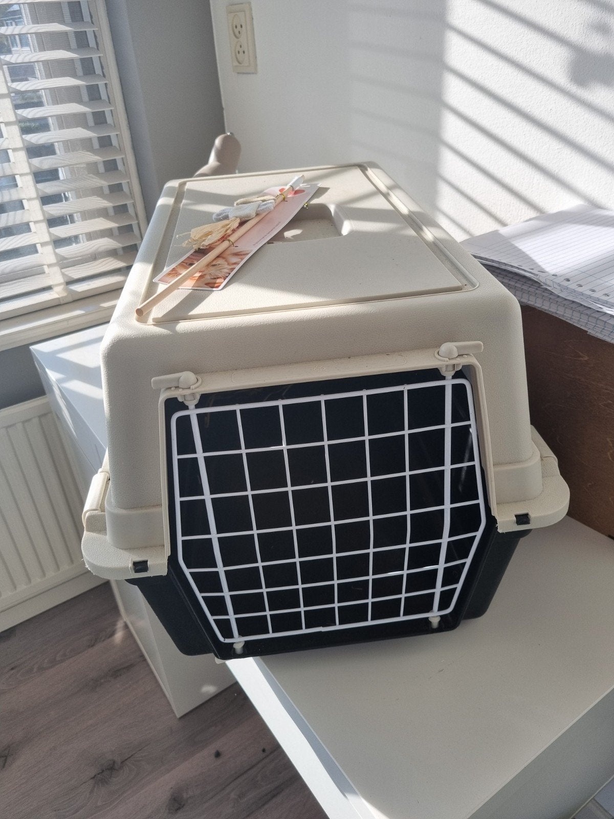Kattenvervoersmand en speeltje, Dieren en Toebehoren, Ophalen