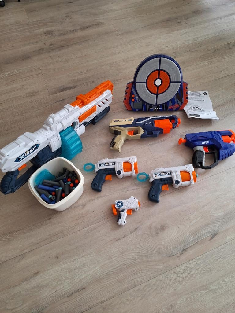 Grote Nerf en X-Shot Blaster Collectie met Doelwit, Ophalen of Verzenden, Gebruikt, Jongen of Meisje