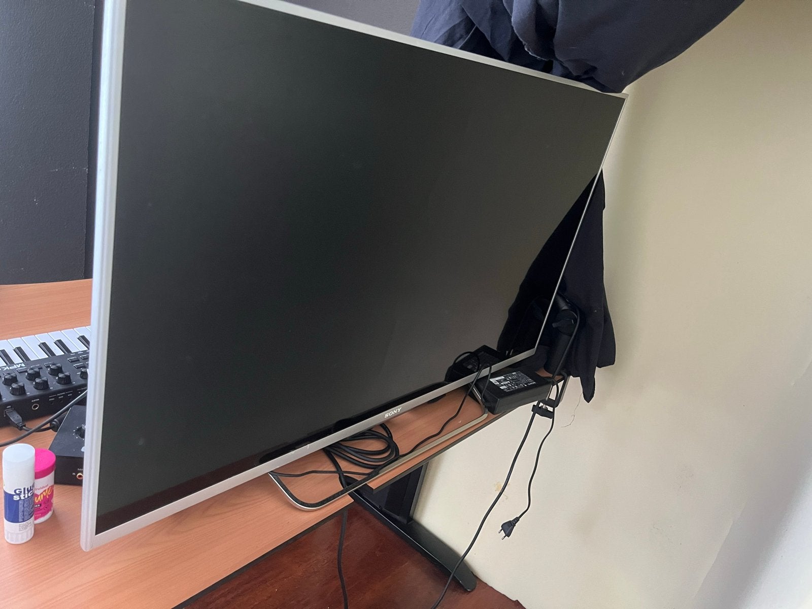 Sony KDL-42W815B TV met defect (zie foto), Audio, Tv en Foto, Ophalen of Verzenden, Gebruikt, 100 cm of meer, Sony