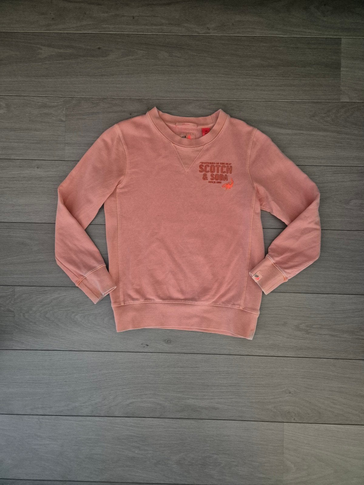 Scotch and soda sweater trui oranje mt 128

Voor meer jongen, Ophalen, Jongen, Trui of Vest