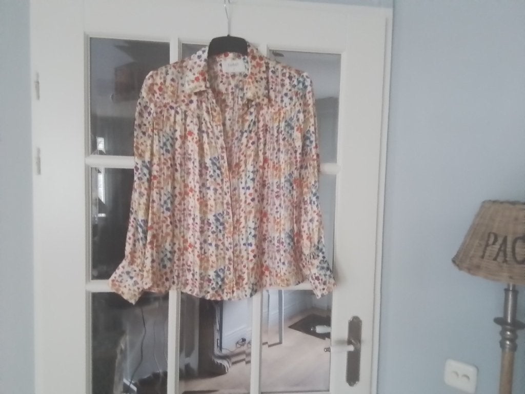 Bloes van bash, Ophalen of Verzenden, Zo goed als nieuw, Maat 38/40 (M), Beige