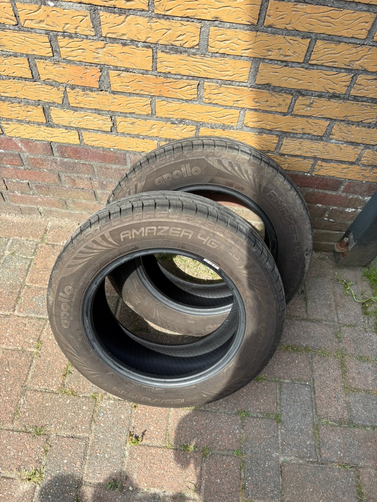 165 70 R14 aanhangerbanden, Ophalen, Zo goed als nieuw