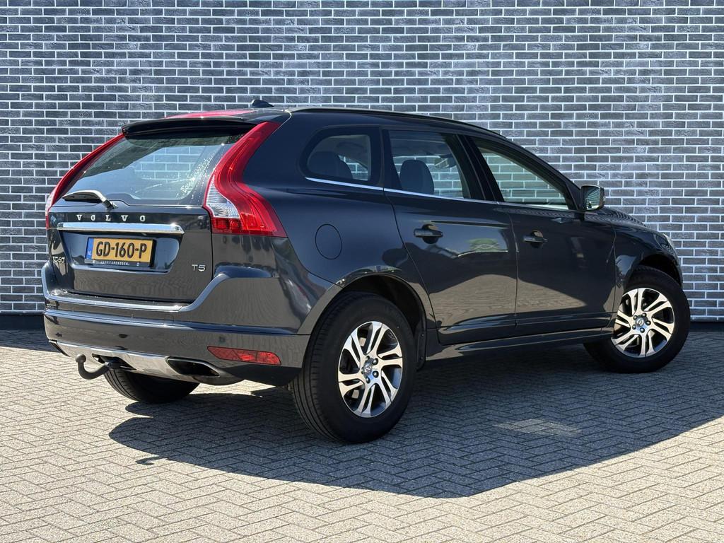 Volvo XC60 2.0 T5 FWD Momentum | Trekhaak | BLIS | Cruise Co, Auto's, 12 maanden, 15 km/l, Gebruikt, 4 cilinders