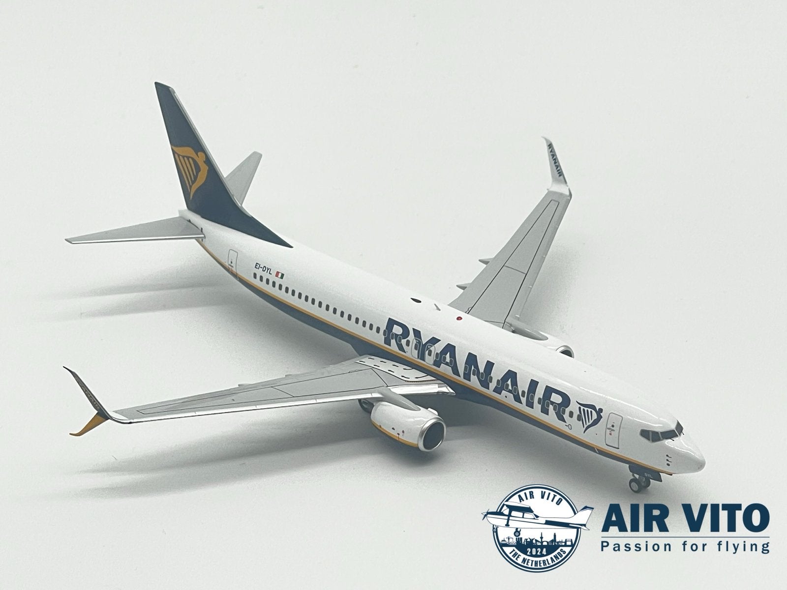 NG Models Boeing 737-800 Ryanair EI-DYL 1:200 Diecast, Schaalmodel, 2992JB, Ophalen of Verzenden, Operations@airvito.com