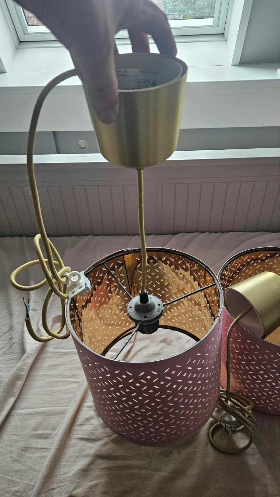 IKEA Hemma hanglampen roze/goud (2 stuks), Ophalen, Modern, Scandinavisch, E27 (groot), Zo goed als nieuw