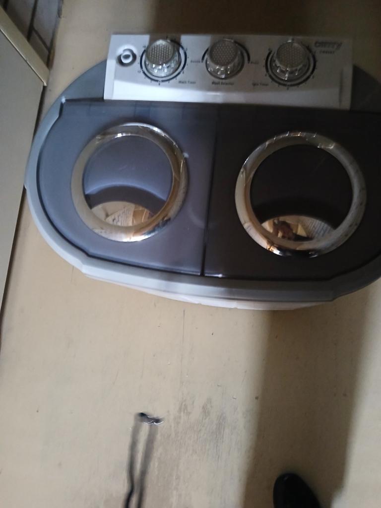 Compacte mini wasmachine voor kamperen, Ophalen of Verzenden, Gebruikt