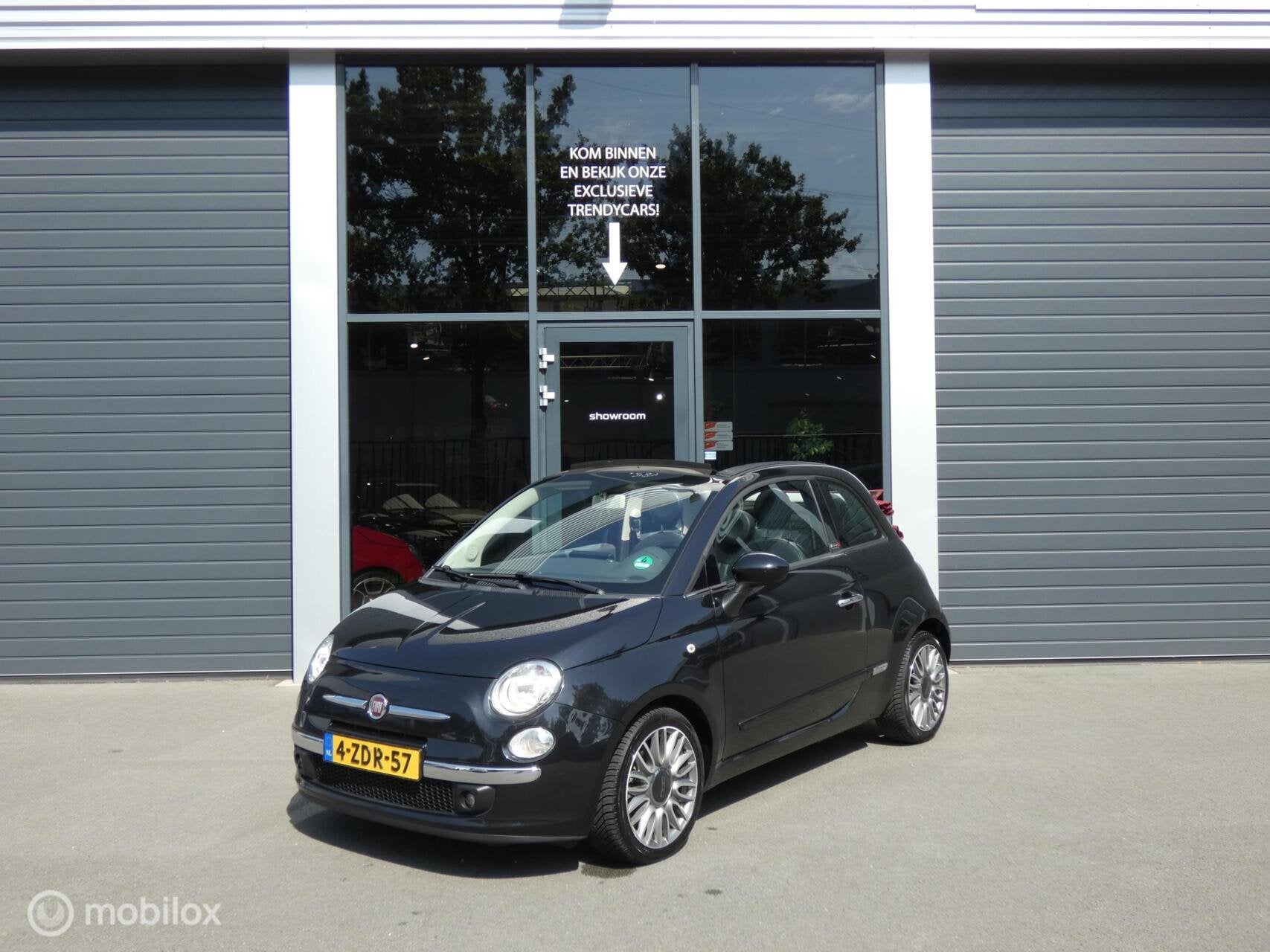 Fiat 500 C 0.9 TwinAir Turbo Cult, Gebruikt, Cabriolet, Zwart, Bedrijf