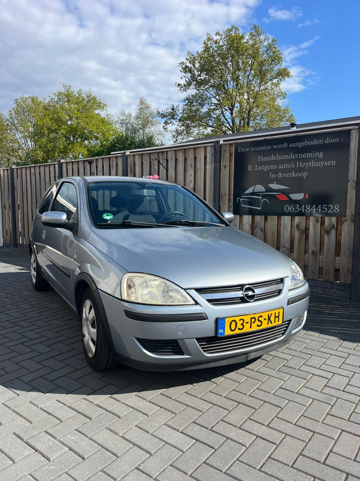 Opel Corsa 1.2 16V Twinport 3D 2004 Grijs, Auto's, Opel, Bedrijf, Corsa, ABS, Airbags, Airconditioning, Alarm, Boordcomputer, Centrale vergrendeling