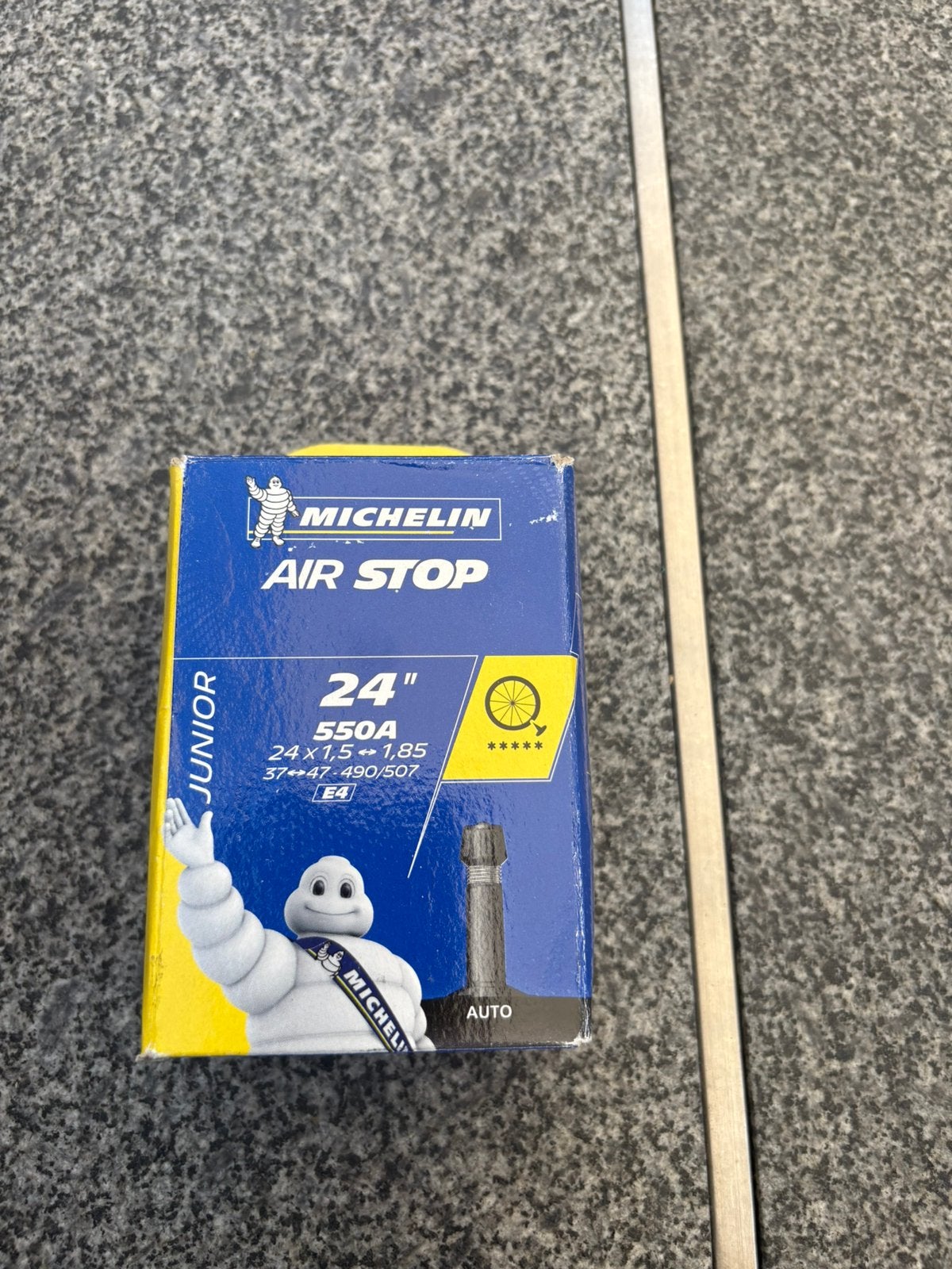 Binnenband 24” Michelin Nieuw, Band, Kinderfiets, Nieuw, Ophalen of Verzenden