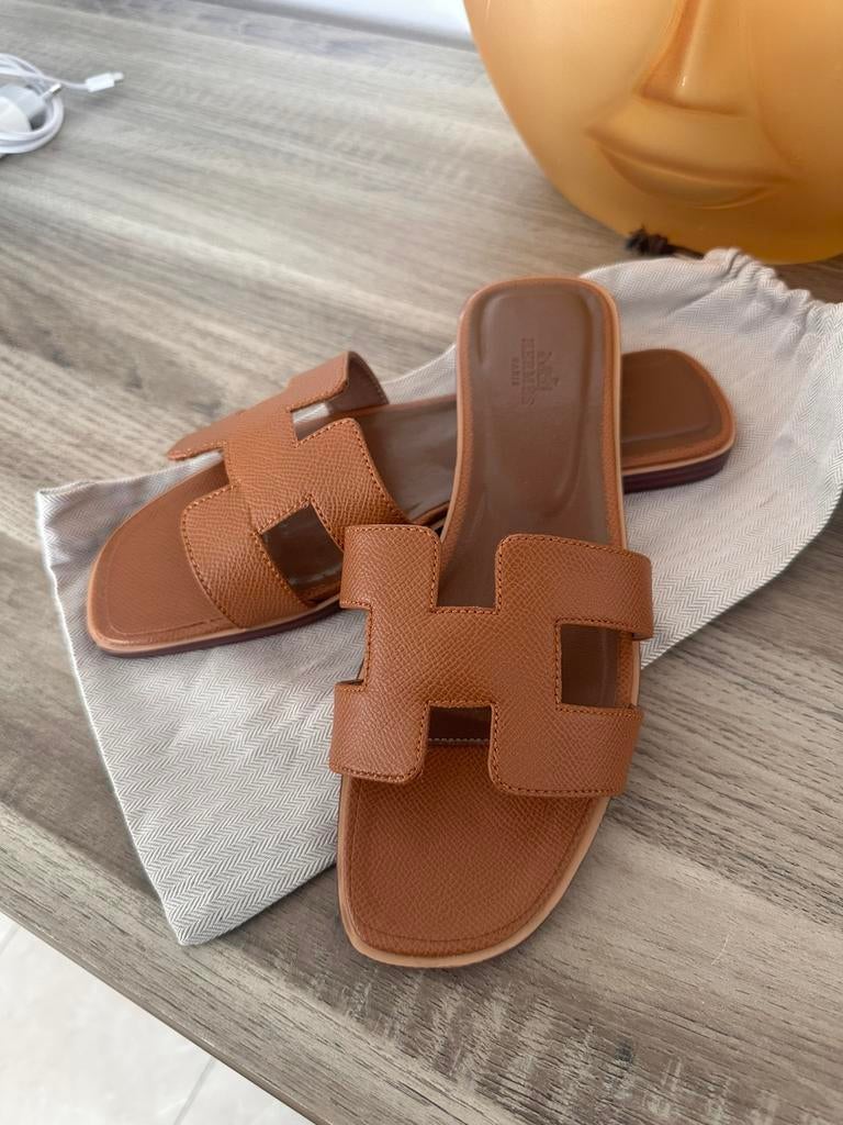 Hermes slippers nieuw, Ophalen of Verzenden, Zo goed als nieuw