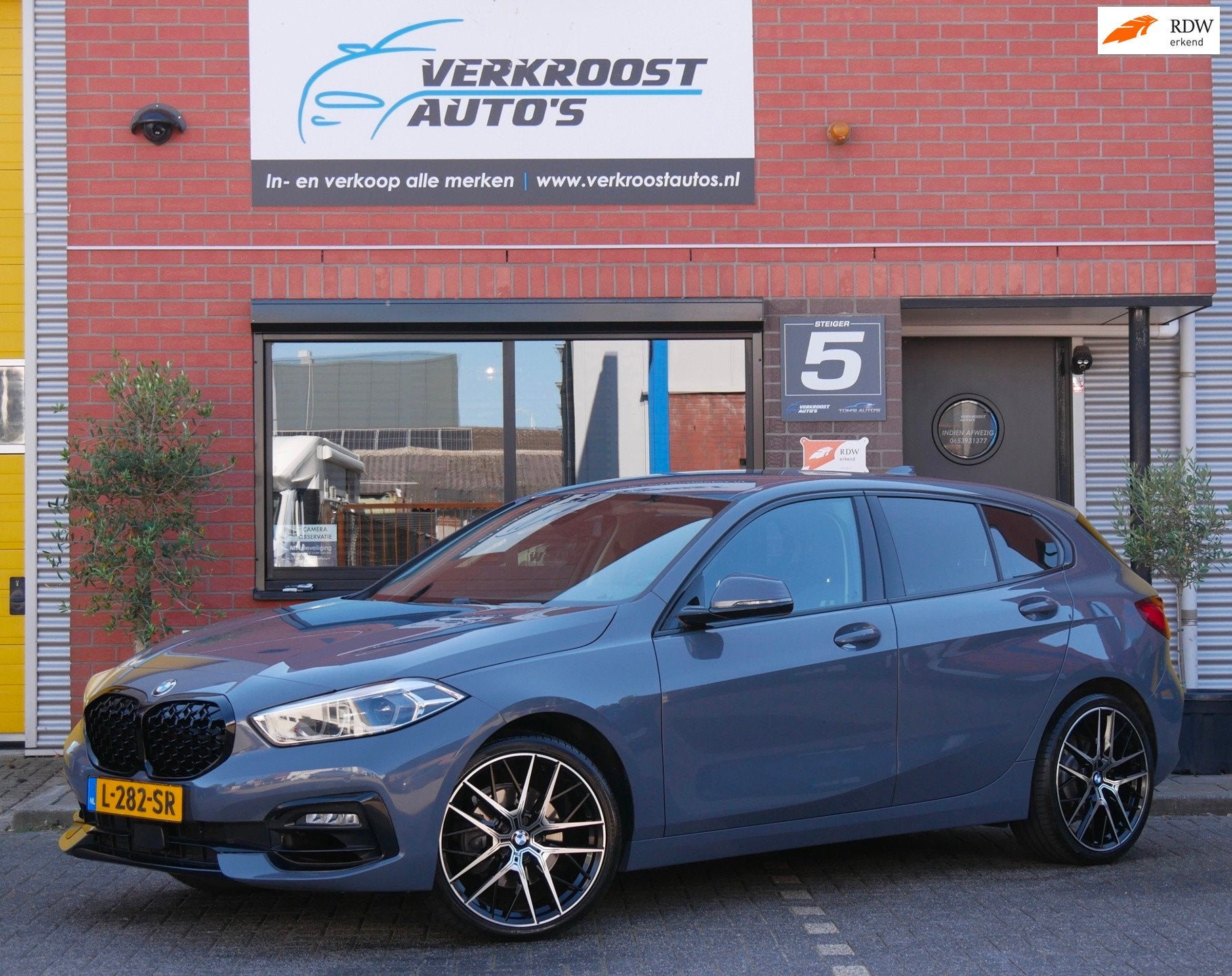 BMW 1-serie 118i Executive. sport.navi.sportstoel.vitureelor, Auto's, BMW, Gebruikt, Leder en Stof, Origineel Nederlands, Bedrijf