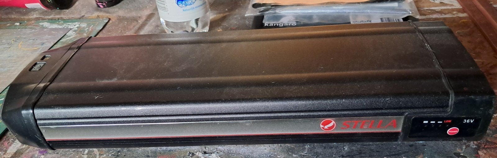 stella accu en lader voor revisie, Gebruikt