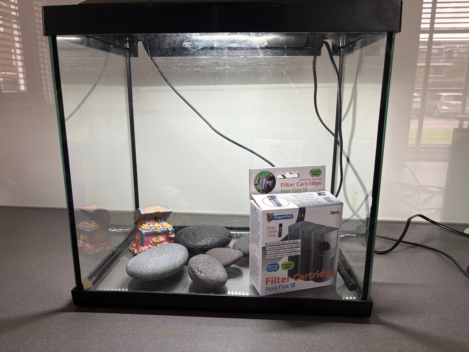 25 liter aquarium met pomp en verlichting, Dieren en Toebehoren, Ophalen