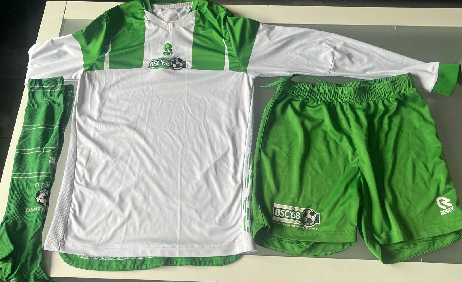 Voetbaltenue BSC '68 (shirt, broekje, sokken), Maat S, Ophalen of Verzenden, Zo goed als nieuw, Set