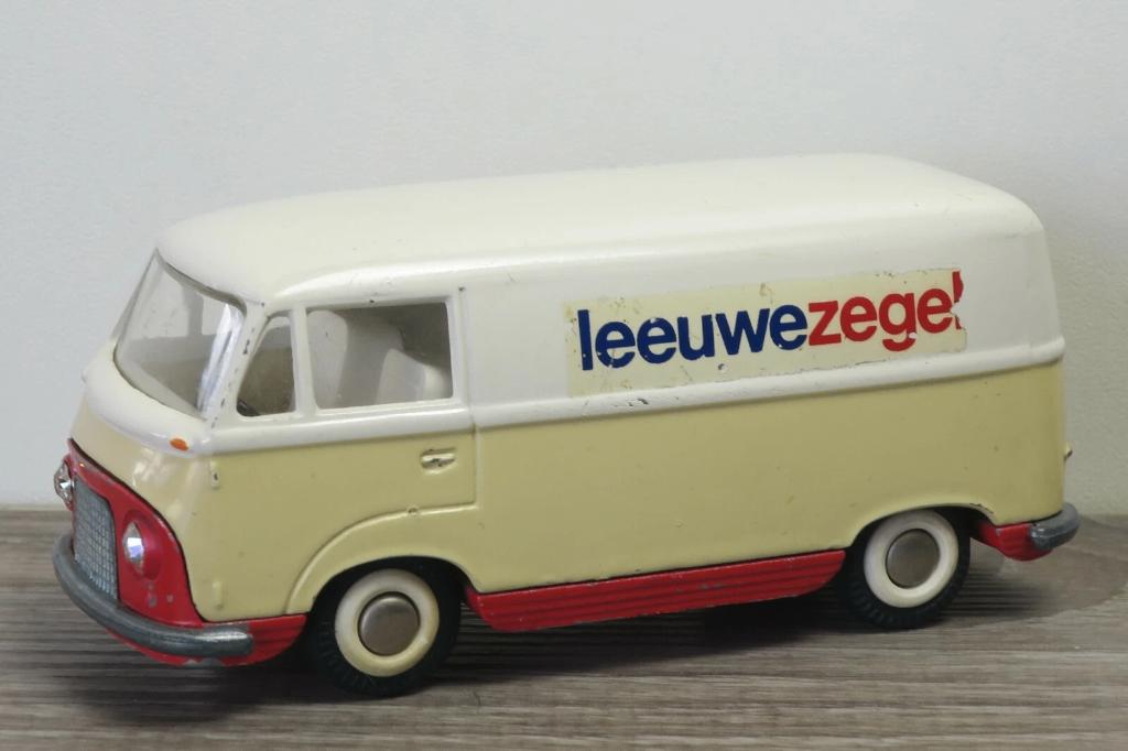 Ford Taunus Transit Leeuwezegel - Tekno 415 Denmark