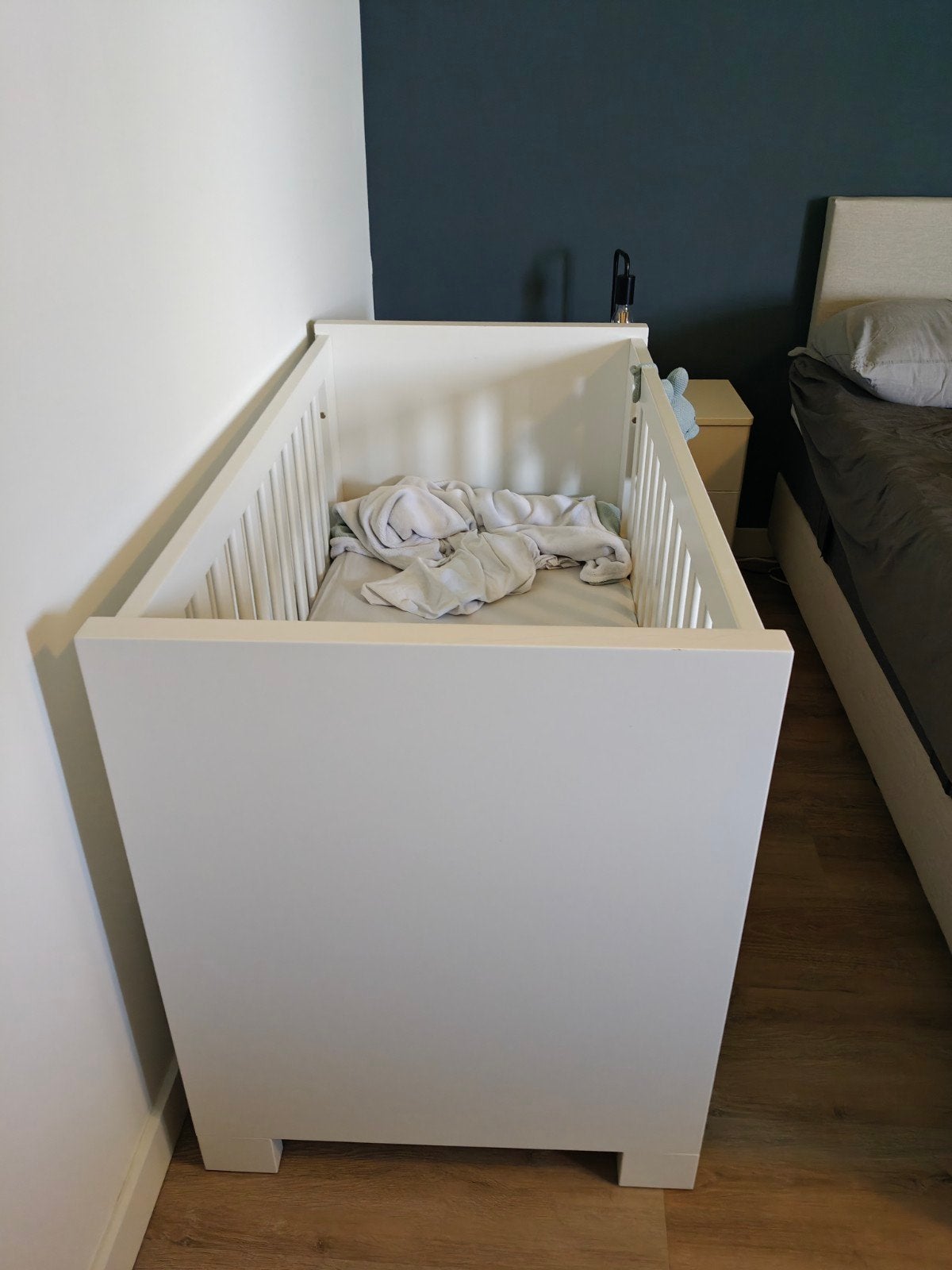 Bopita massief houten kinderbedje met matras, Ophalen, Gebruikt, Minder dan 140 cm, Matras