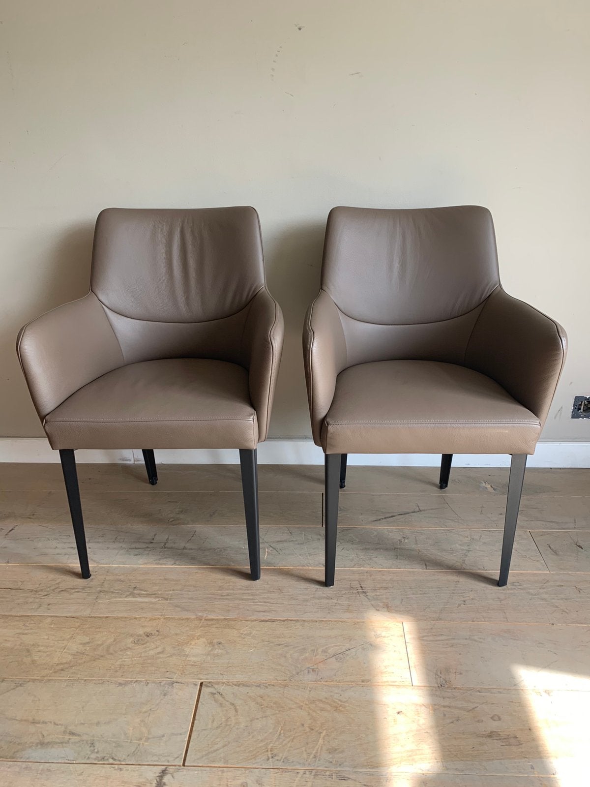 Leuk setje eetkamer stoelen van Prominent, Ophalen, Overige kleuren, Leer, Zo goed als nieuw
