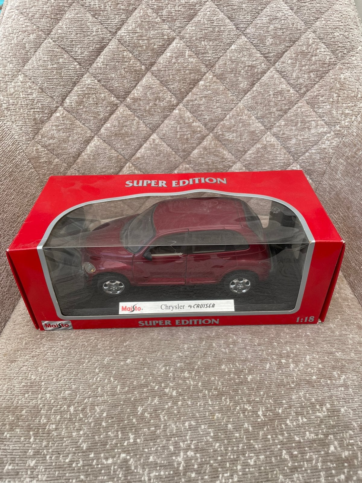 Maisto Special Edition Chrysler PT Cruiser schaal 1:18, Ophalen, Zo goed als nieuw, Auto, Maisto
