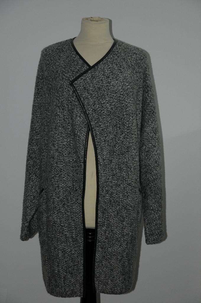 Prachtig dik vest van ZARA, maat S, ZGAN!!, Kleding | Dames, Ophalen of Verzenden, Zo goed als nieuw, Maat 36 (S), Zara