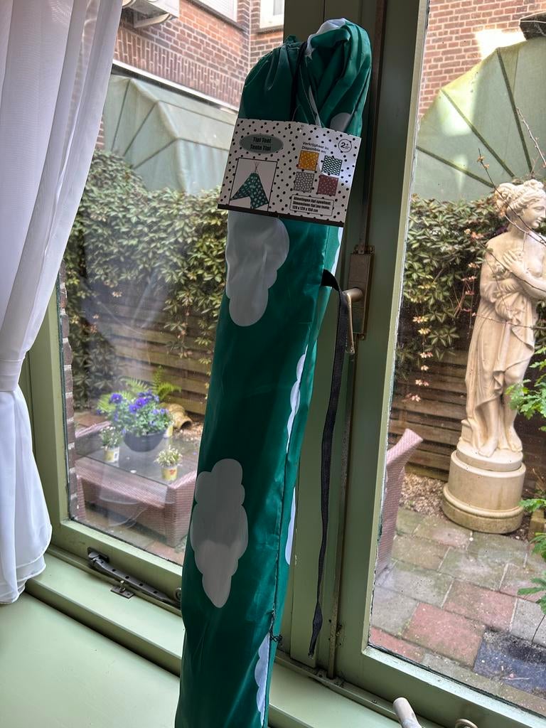 Nieuwe Tipi Tent voor Kinderen - Groen met Wolken, Ophalen, Nieuw