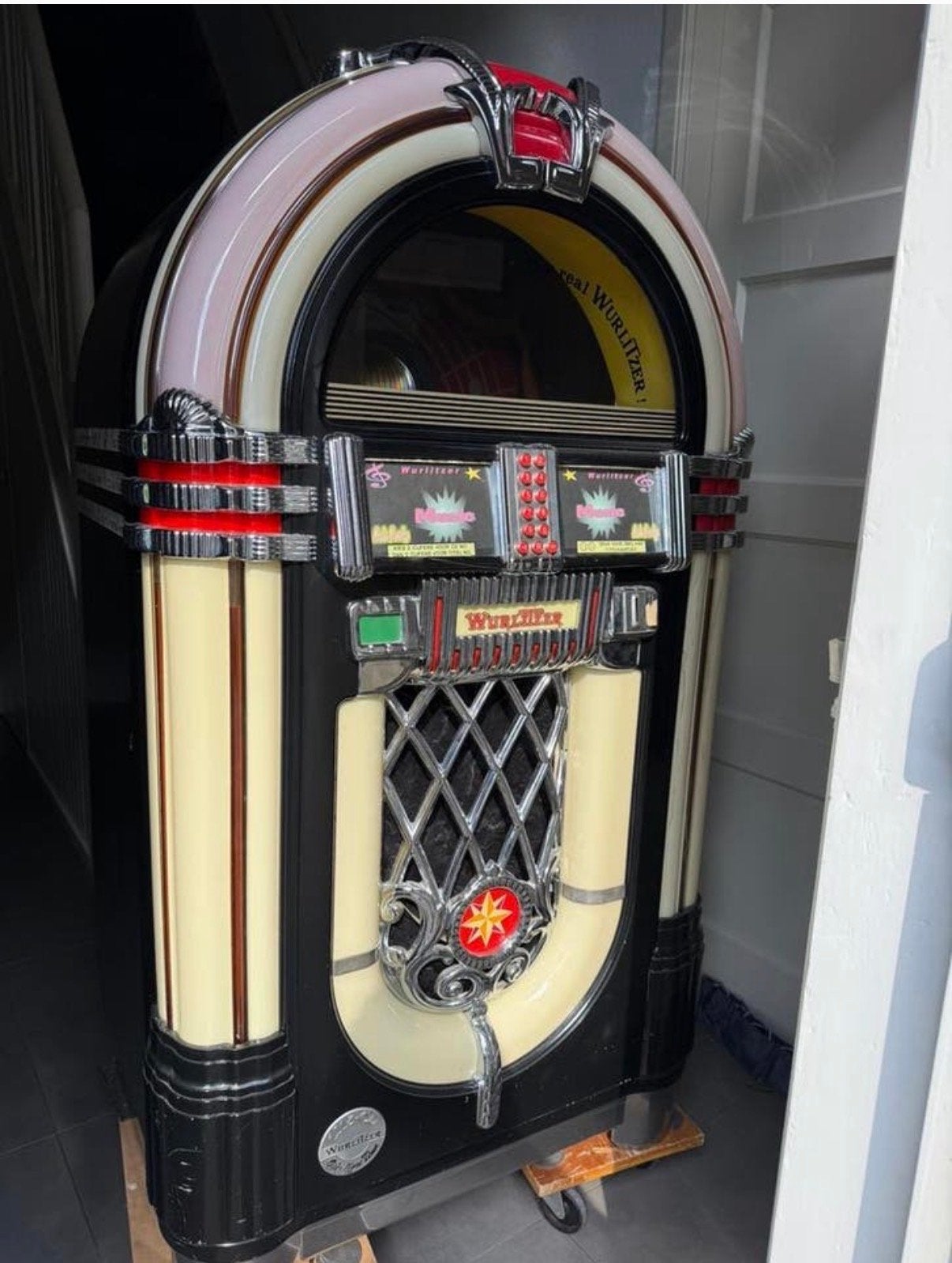 Wurlitzer OMT 1015 100 CD inclusief bluetooth., Verzamelen, Ophalen, Gebruikt, 1970 tot heden, Wurlitzer