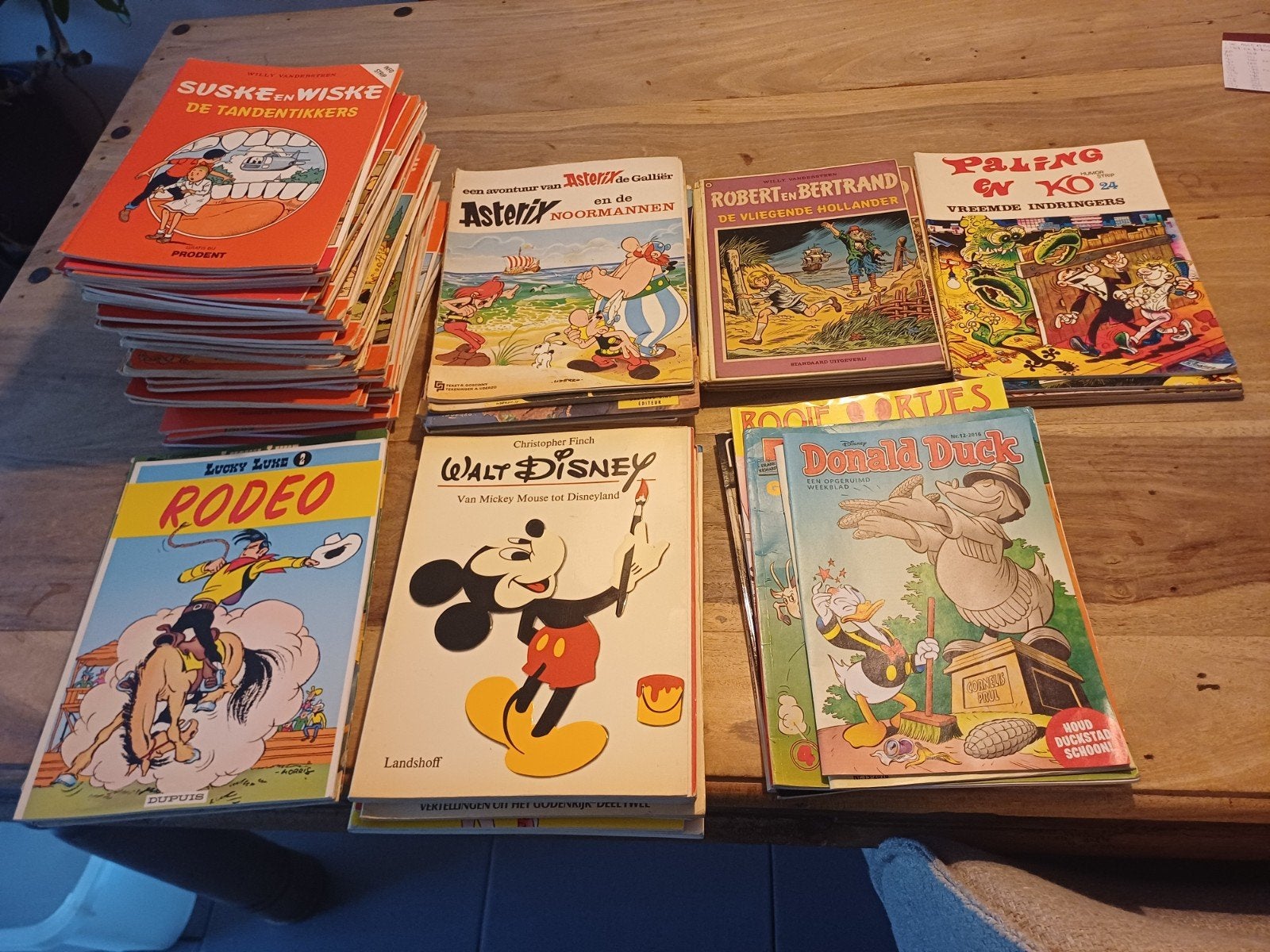 Collectie stripboeken: Suske en Wiske, Asterix, Lucky L, Meerdere stripboeken, Ophalen of Verzenden, Gelezen