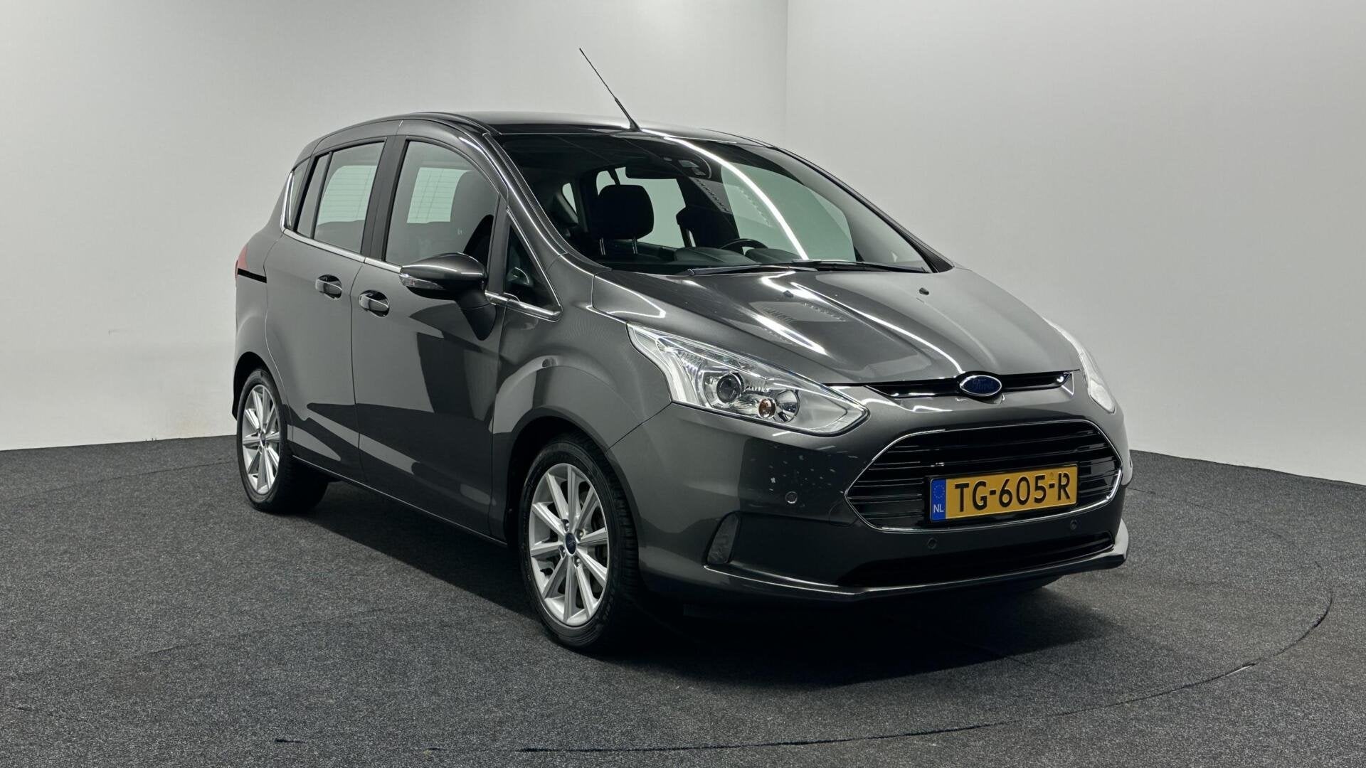 Ford B-Max 1.0 EcoBoost Titanium TREKHAAK LM ECC CRUISE 7400, Auto's, Voorwielaandrijving, Gebruikt, Met garantie (alle), Origineel Nederlands