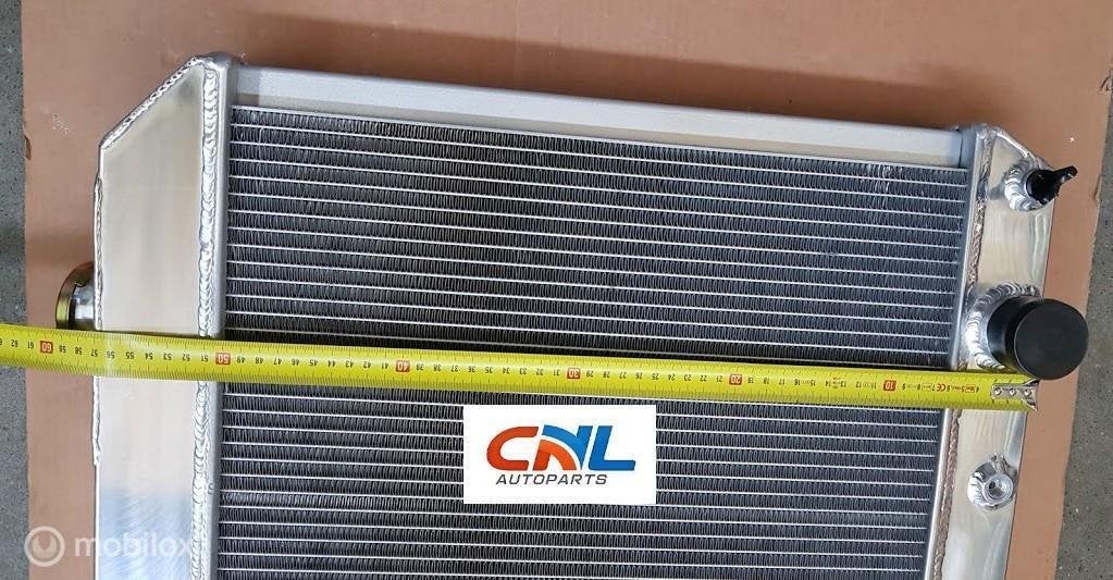 Radiateur  Chevy Truck C10/C20/C30 K10/K20 1963-1966 PONTIAC, Nieuw, Ophalen of Verzenden
