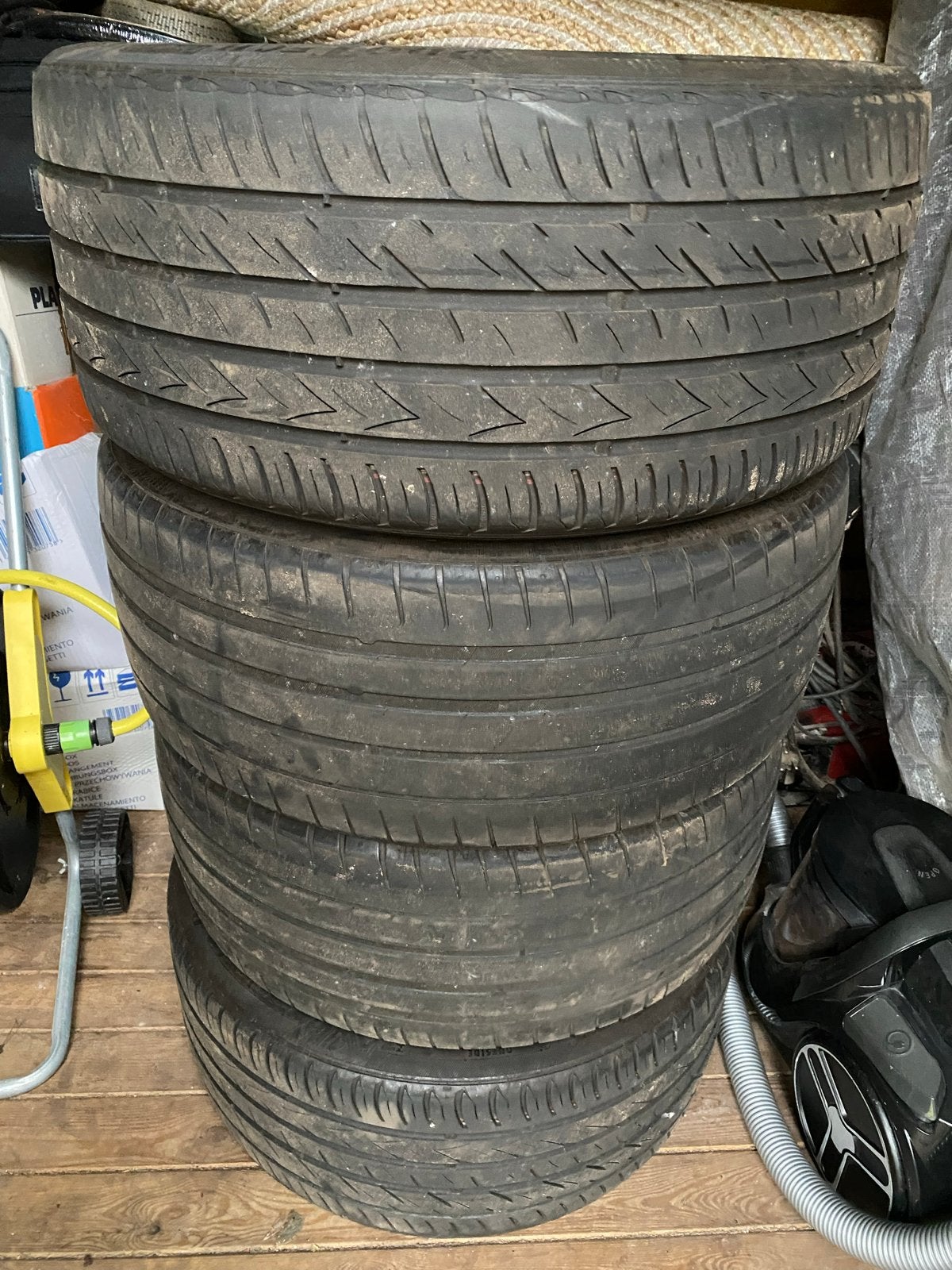 Gratis zomerbanden - 235/35 R19, Ophalen, Gebruikt