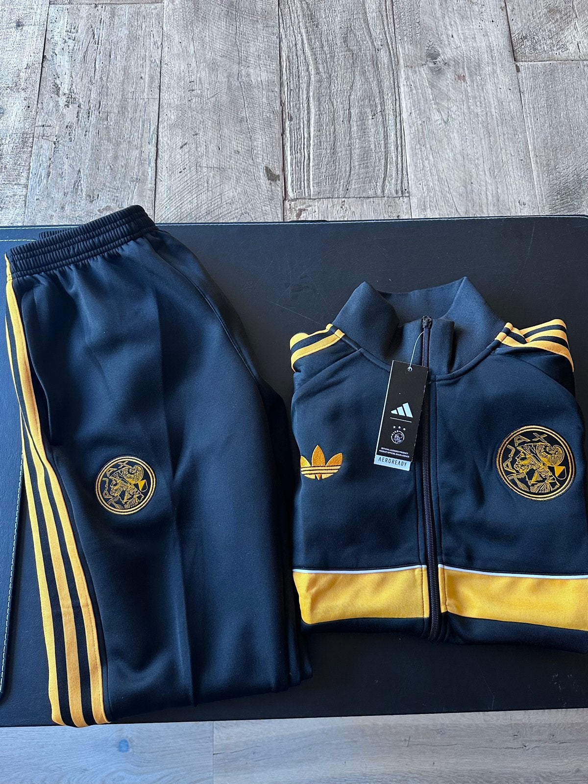 Ajax trainingspak 2026 2027, Maat L, Ophalen of Verzenden, Nieuw, Trainingspak