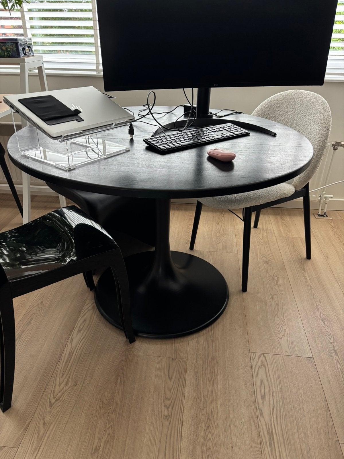 WOOOD Jazz ronde eettafel Ø110 cm – massief eiken – stevig, Ophalen, Zo goed als nieuw, Rond, 100 tot 150 cm