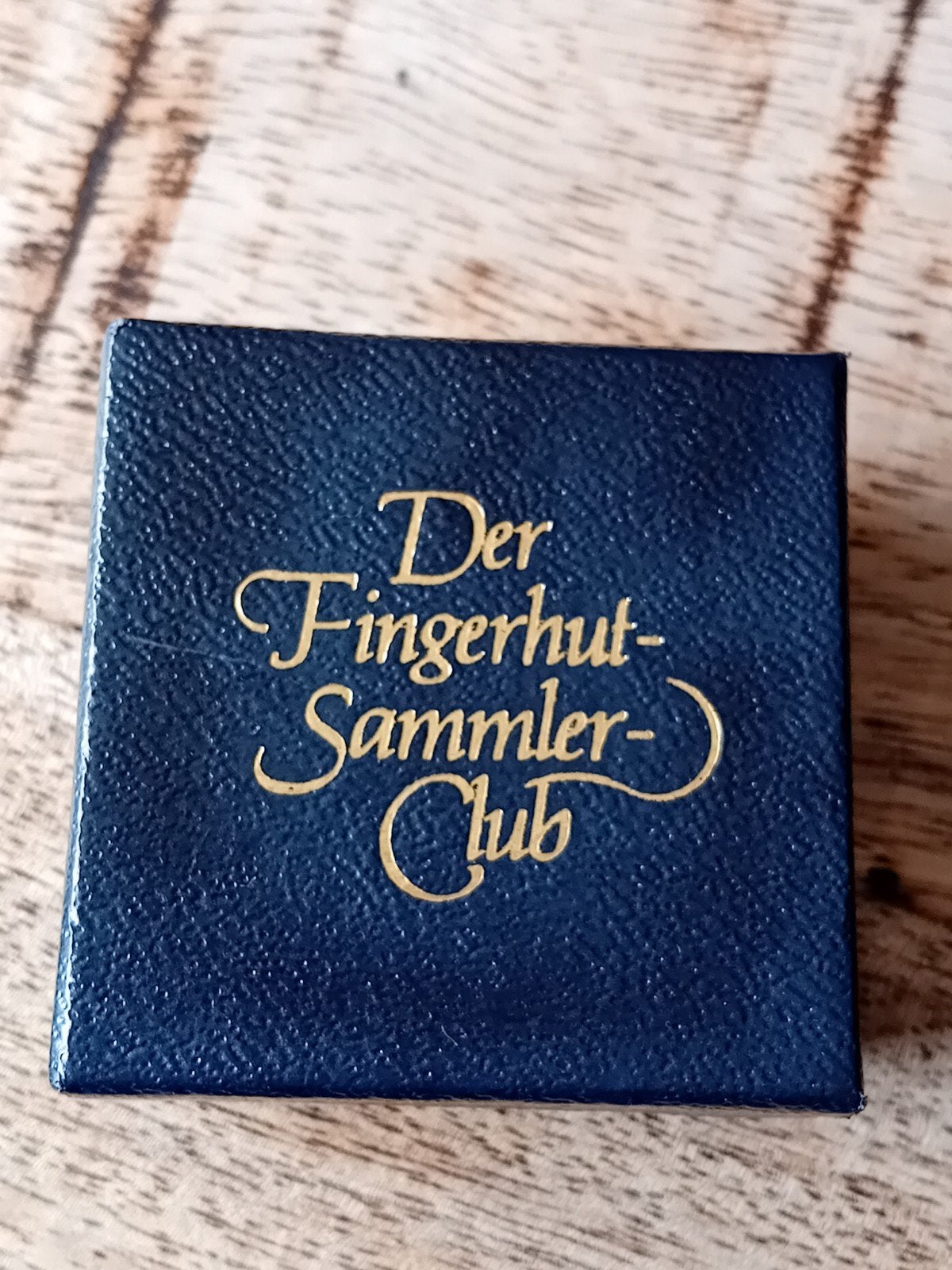 vingerhoedjes verzamelen kerstserie fingerhut sammlerclub, Ophalen of Verzenden, Zo goed als nieuw
