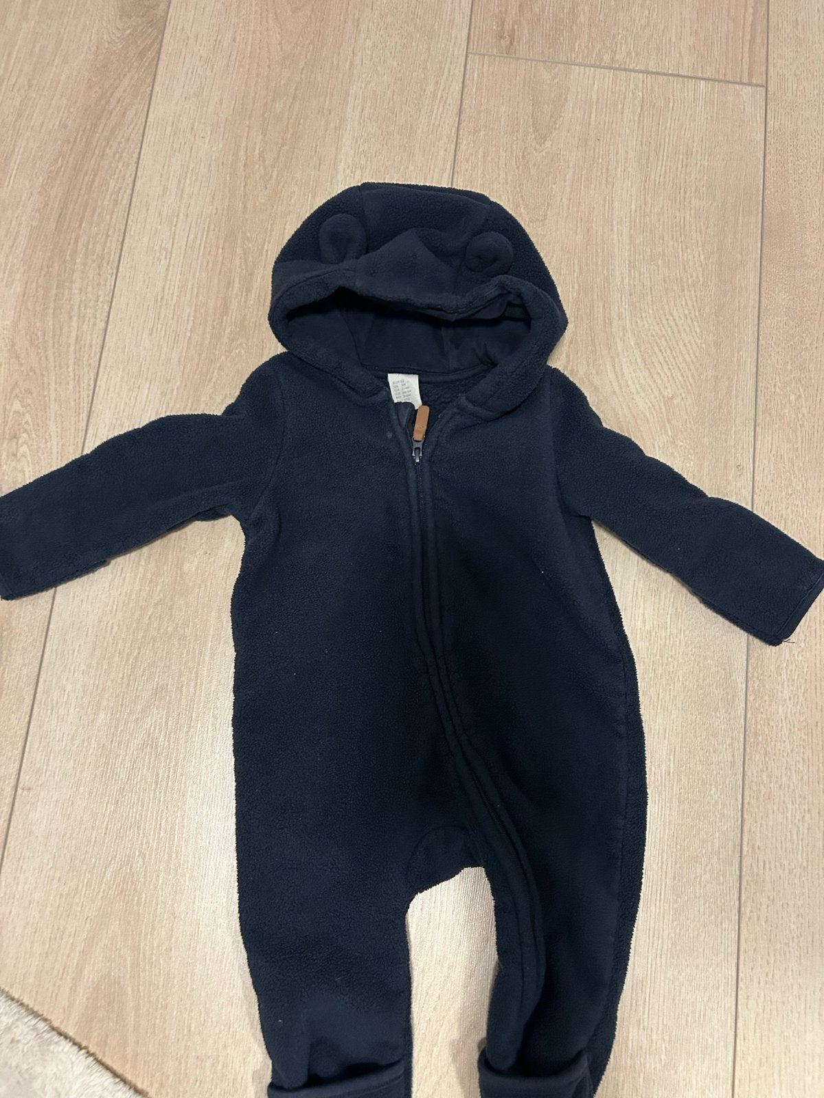 H&M Fleece Jumpsuit met capuchon - Maat 62/68, Ophalen, Gebruikt, Jongetje of Meisje