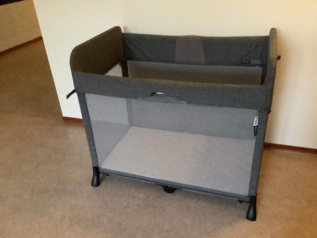 Bugaboo Stardust campingbed kinderbed opvouwbaar, Kinderen en Baby's, Babywiegjes en Ledikanten, Zo goed als nieuw, Reisbedje