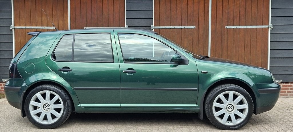 Volkswagen Golf 1.6 | Nette auto | Distributieriem vervangen, Auto's, Oldtimers, 13 km/l, Volkswagen, Bedrijf, Handgeschakeld