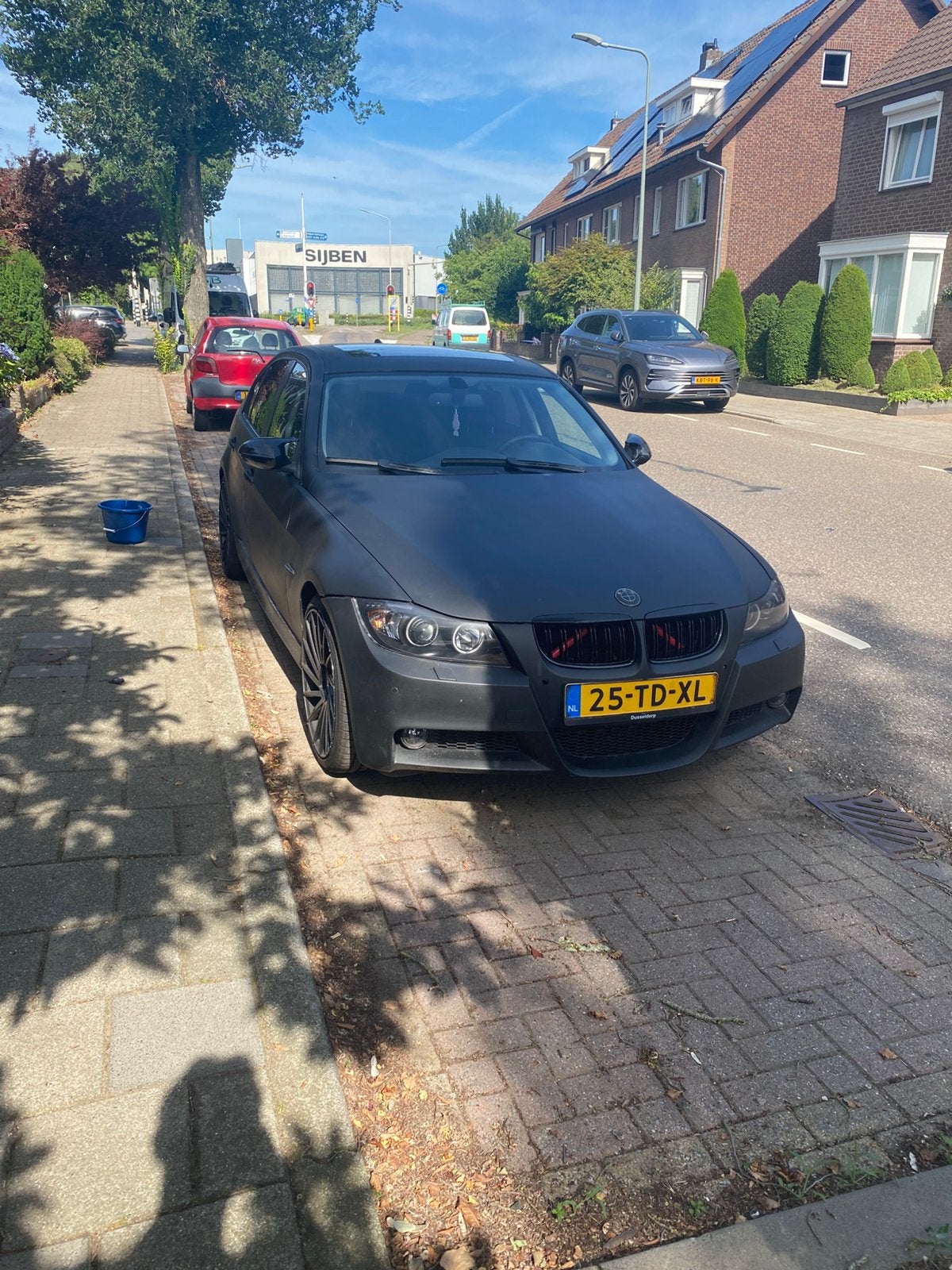BMW 3-Serie 2.0 I 320 2005 Zwart, Auto's, Achterwielaandrijving, 1995 cc, 4 cilinders, Zwart