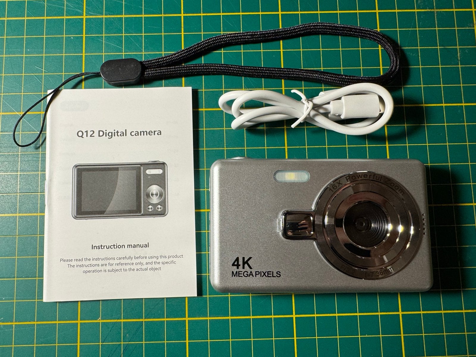 Y2K Digitale Camera, Ingebouwde flitser, Ophalen of Verzenden, Zo goed als nieuw, Compactcamera