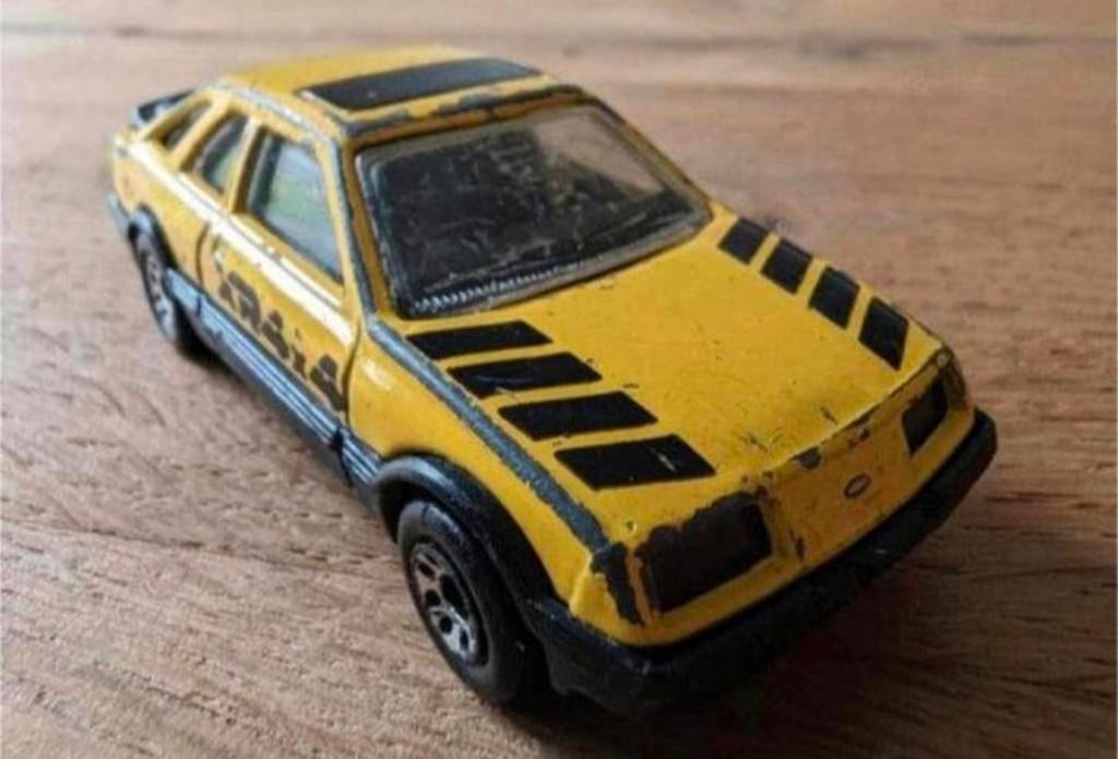 Matchbox Ford Sierra XR4 – Made in Macau (1993), Ophalen of Verzenden, Gebruikt, Auto