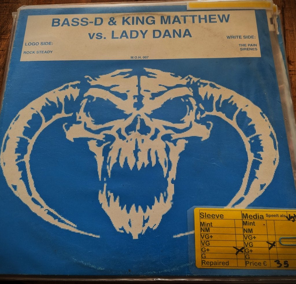 Bass-D & King Matthew vs. Lady Dana - Rock Steady, Beschermende buitenhoes, Ophalen of Verzenden, Zo goed als nieuw, 12 inch
