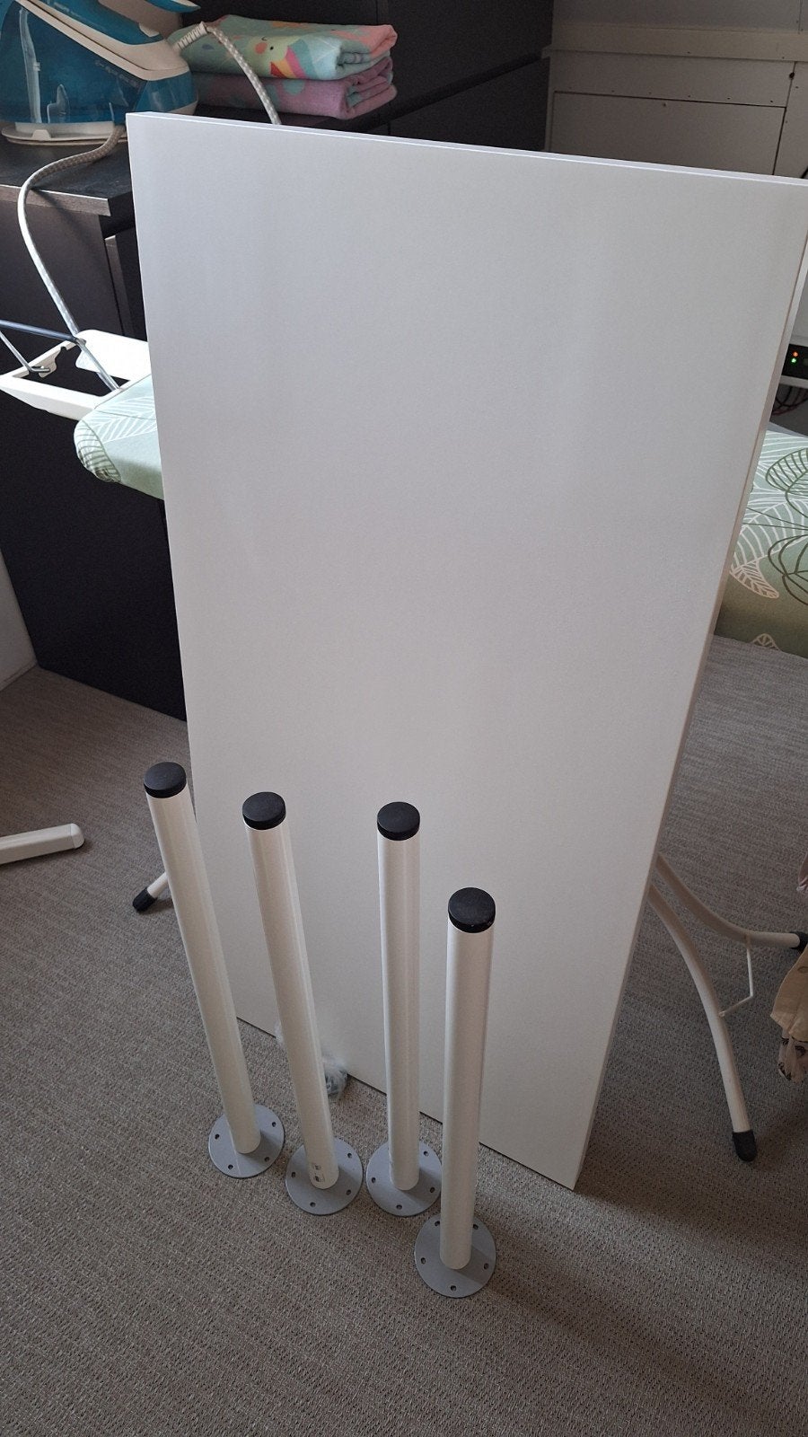Ikea Lagkapten
tafelblad en poten, wit, 120x60 cm, Huis en Inrichting, Bureaus, Ophalen, Demontabel, 120 cm, Spaanplaat of MDF